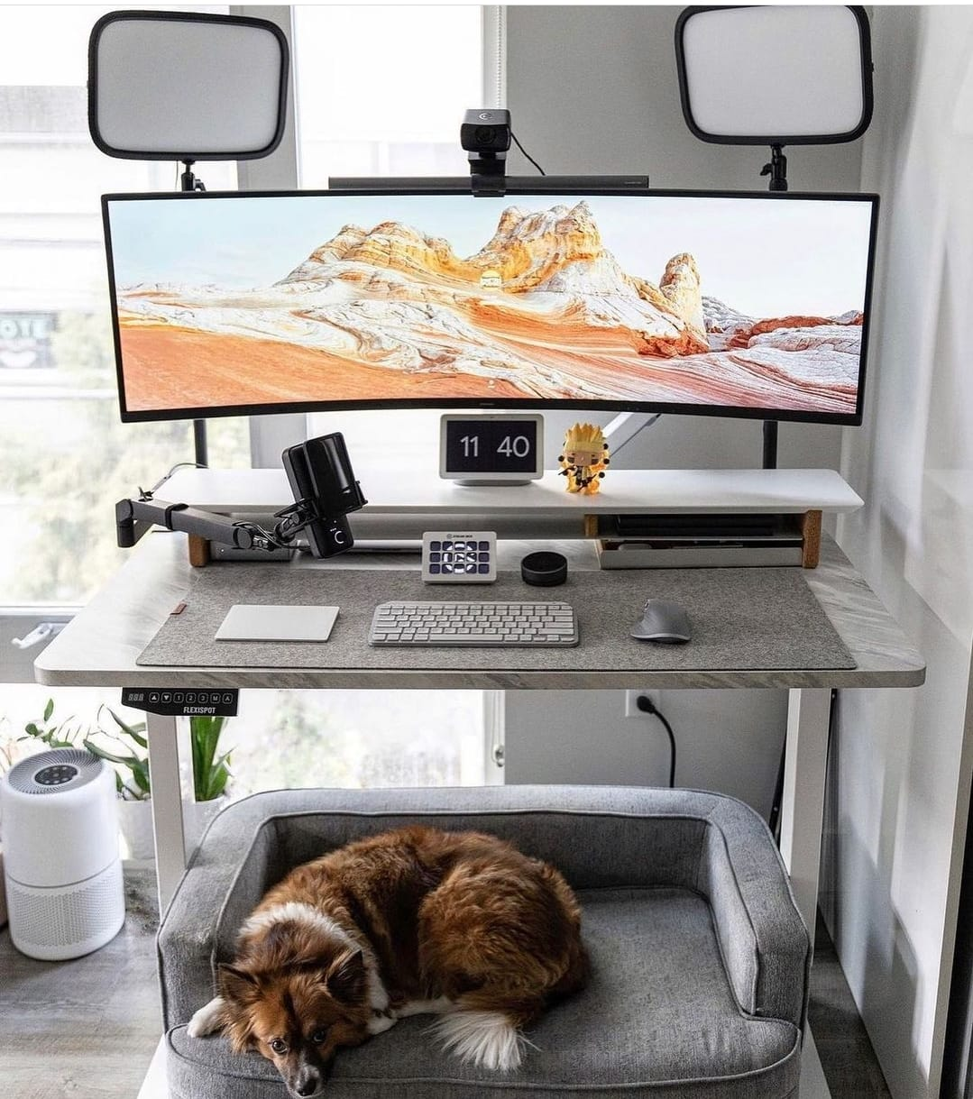 DESK SHELF / MONITOR RISERS